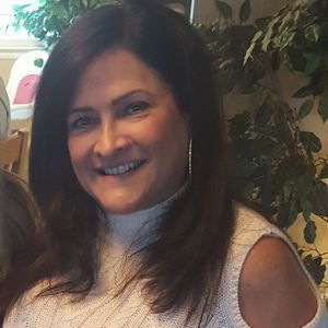 Meet your Posher, Lorraine